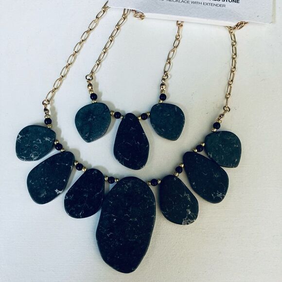 $5 w/Bundle! Boho Gold and Gray Stone Accent Necklace - Picture 2 of 4